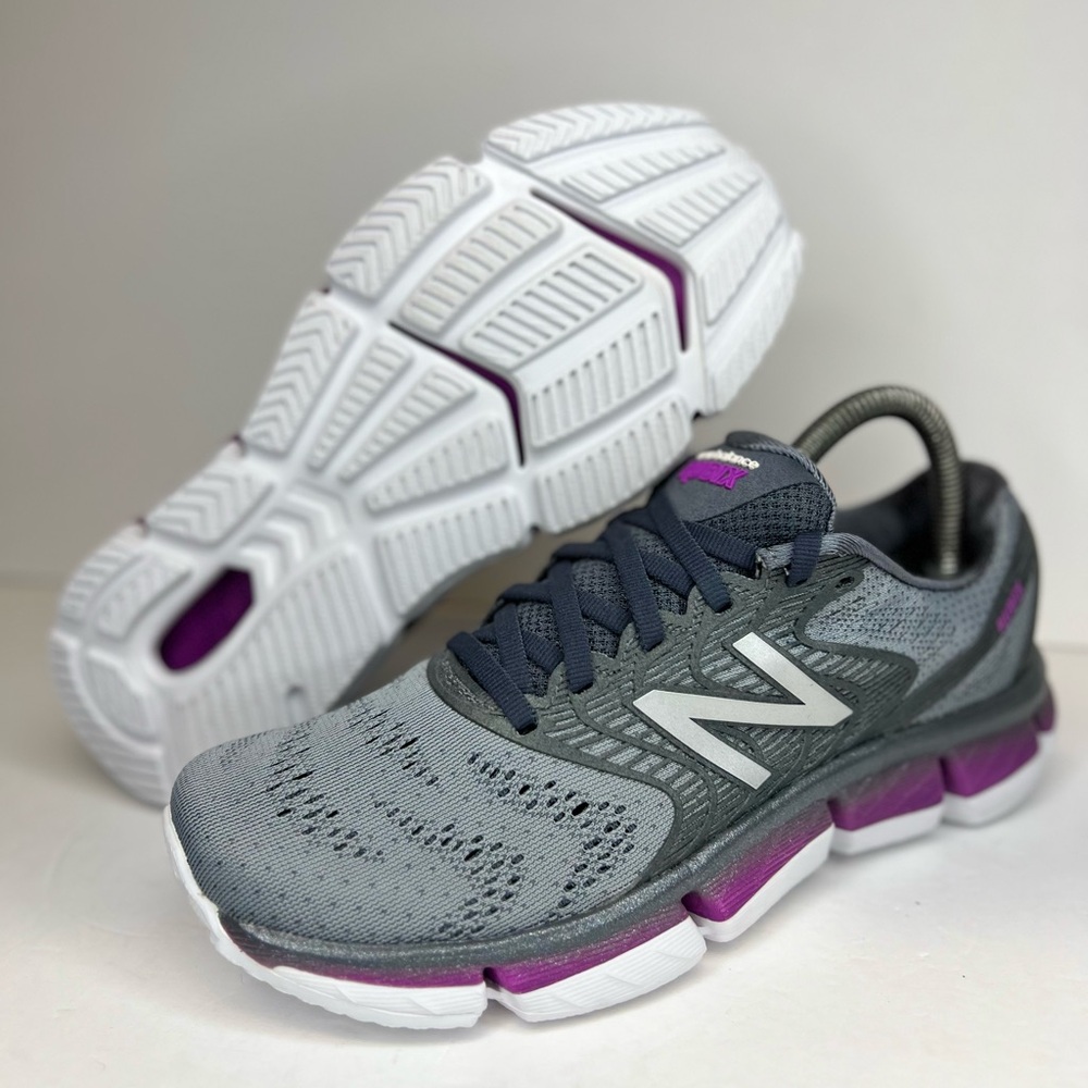 New Balance Womens Rubix WRUBXGB Running Shoes Sz 7B Grey/Purple Tried on only